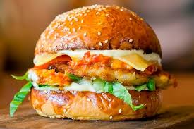 Hamburger Bò phô mai/ Gà phô mai/ Tôm phô mai