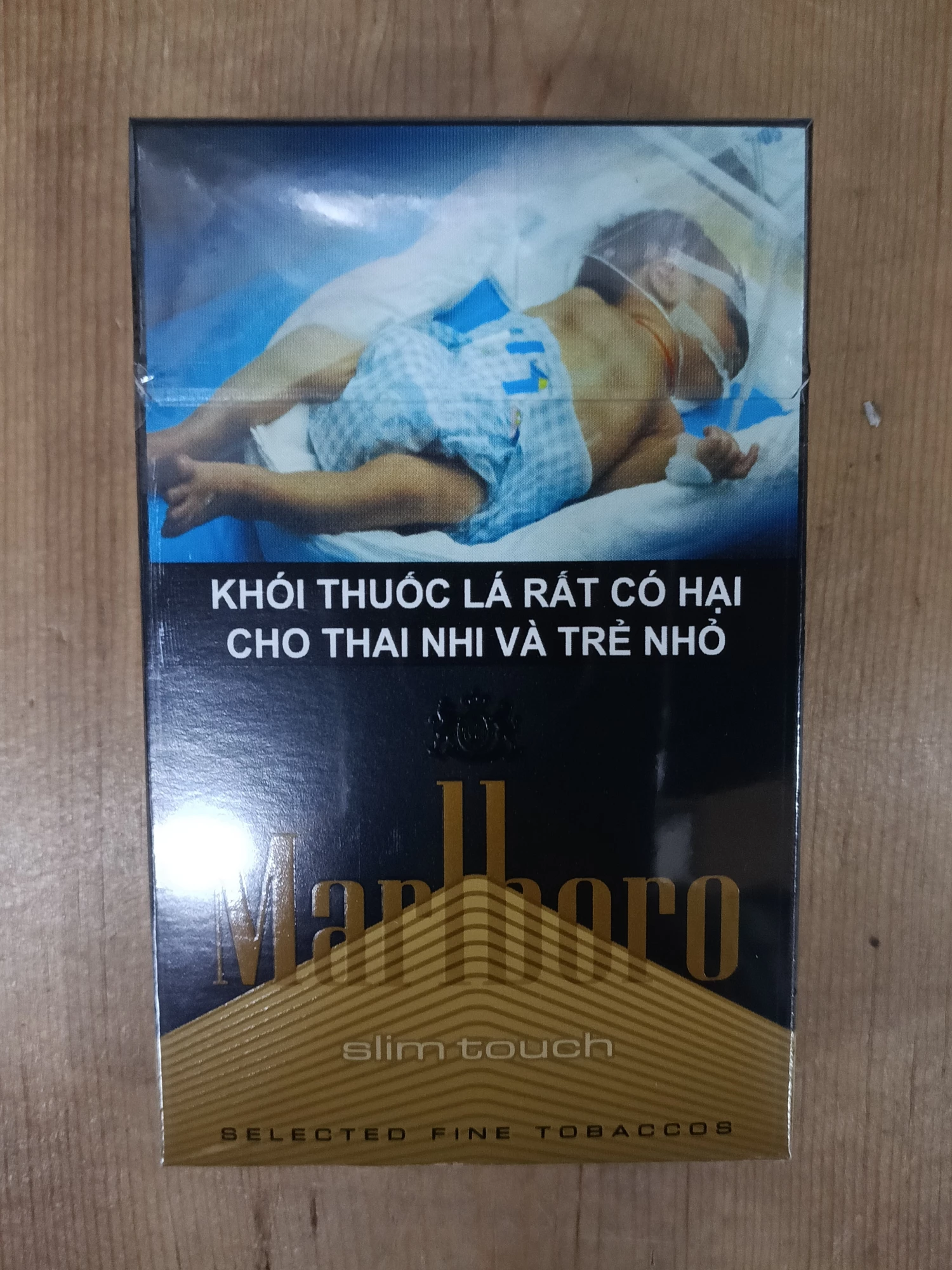 MARLBORO SLIM TOUCH