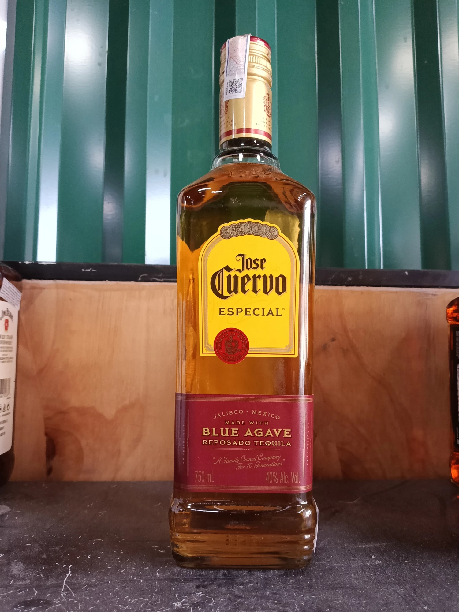TEQUILA JOSE CUERVO GOLD 750ML