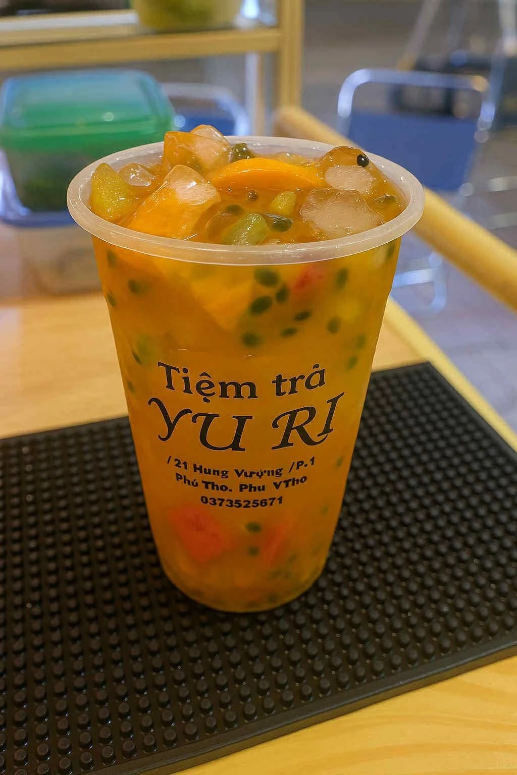 Trà hoa quả nhiệt đới