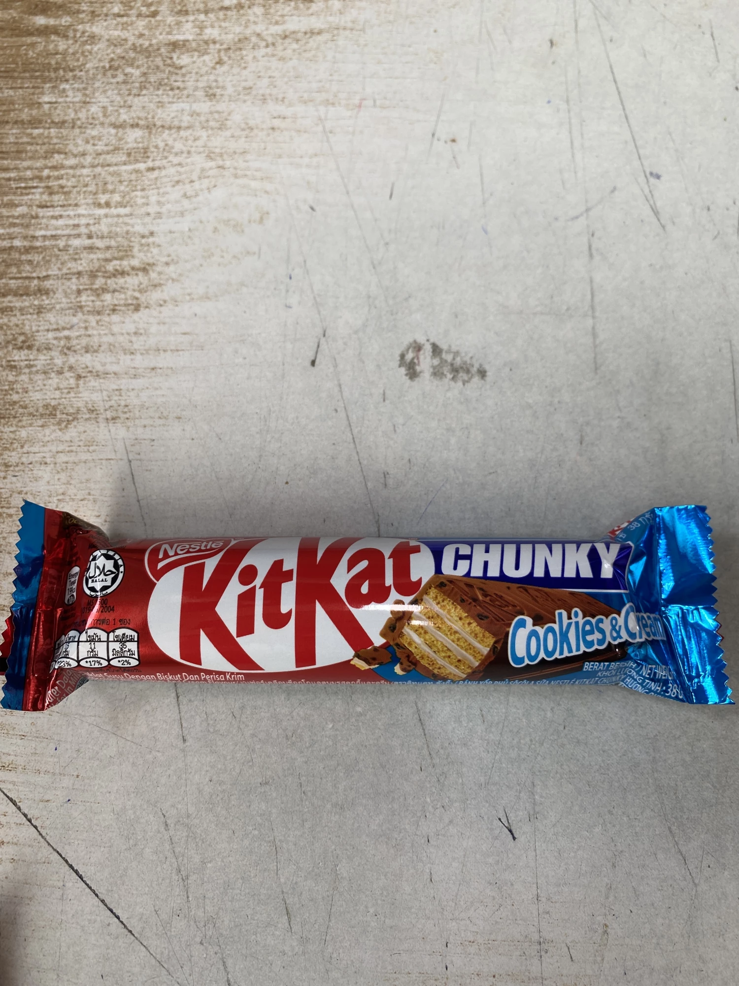 KITKAT COOKIES & CREAM 38GR